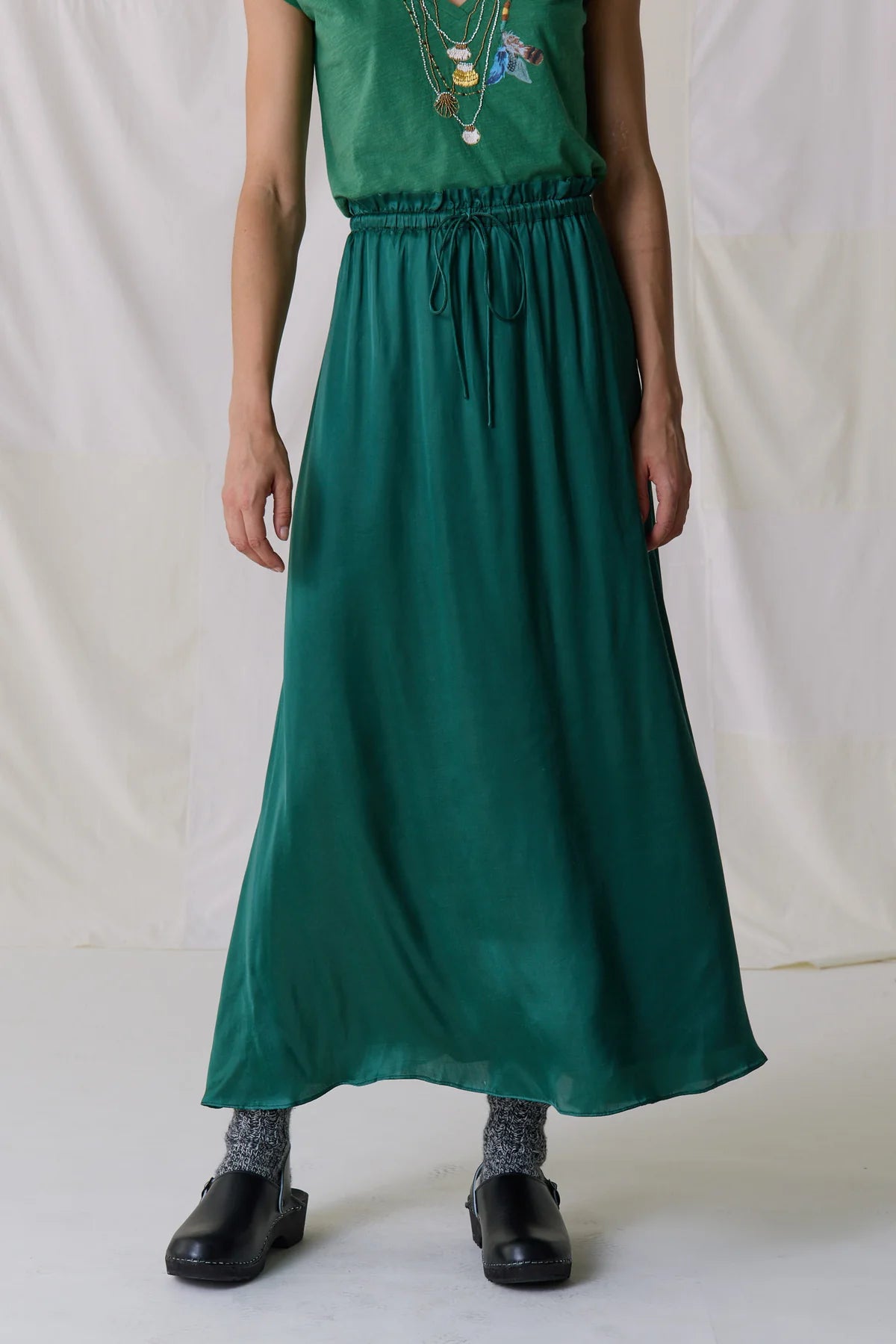 Leon &amp; Harper Juliette Plain Skirt - Emerald