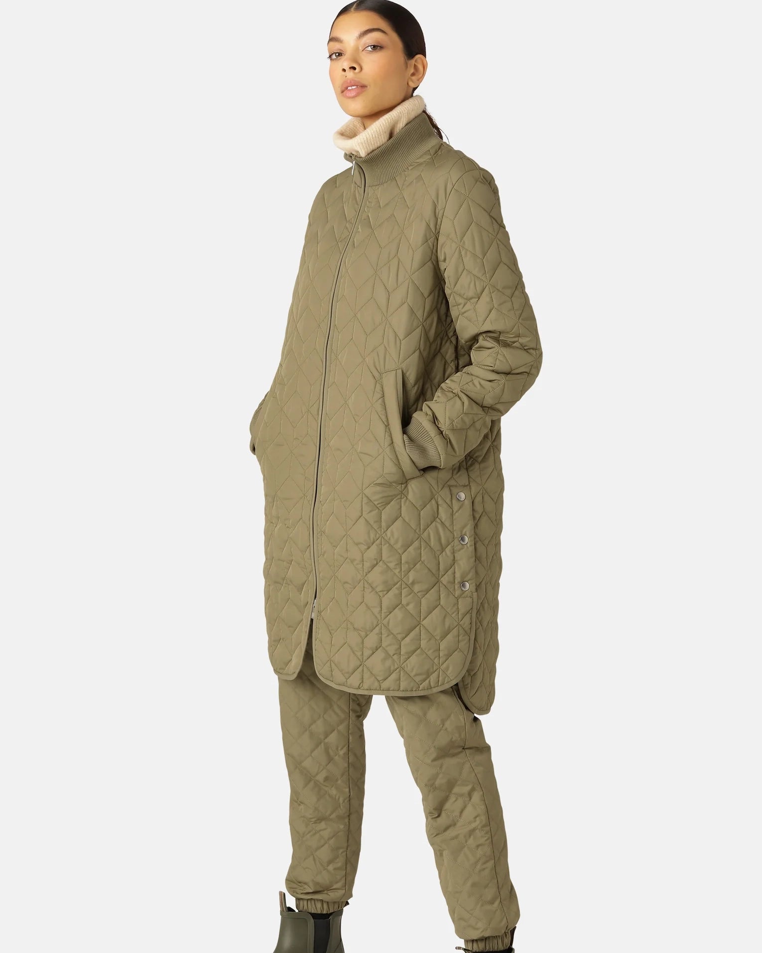 Ilse Jacobsen Knee Length Quilt Coat Art 06 - Sage
