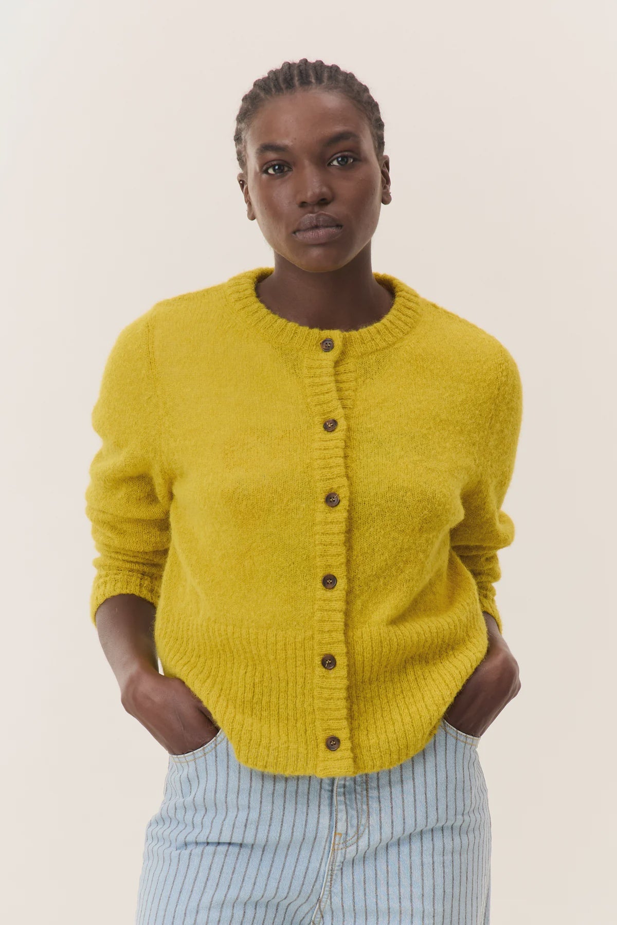 Leon &amp; Harper Martha Plain Yellow Cardigan