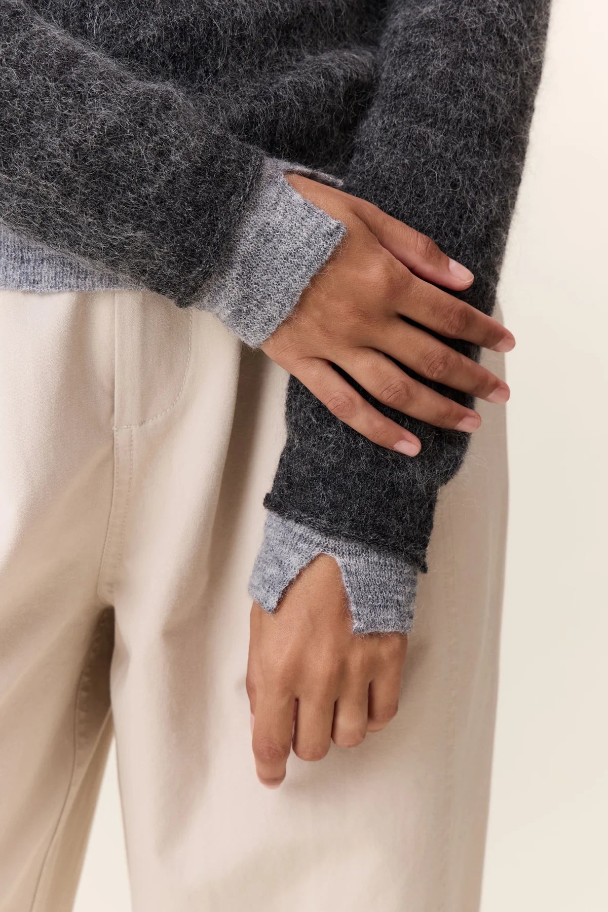 Leon &amp; Harper V Neck Millipe Dual Jersey - Grey