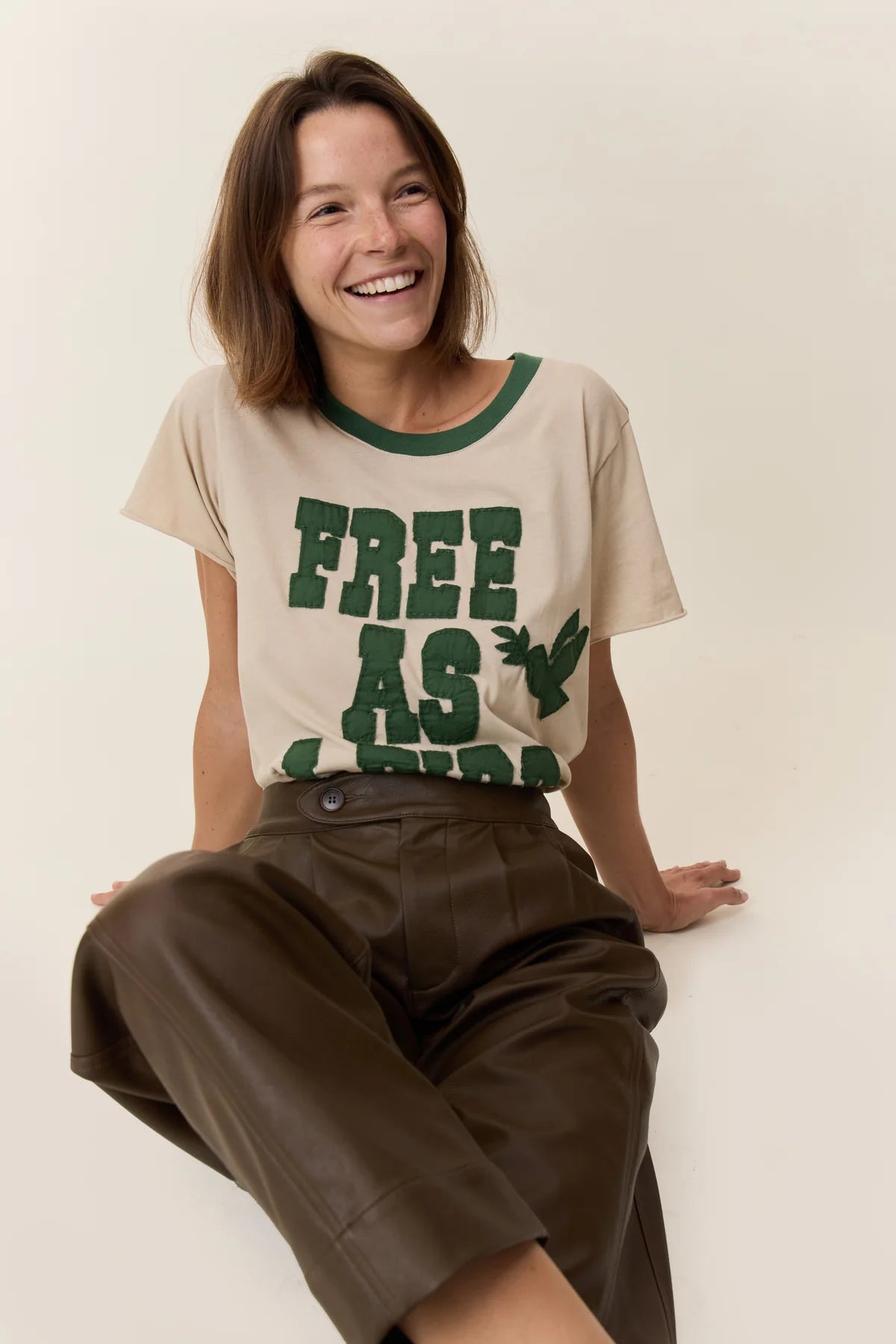Leon &amp; Harper Toro Tee - Free as  Bird - Ciment