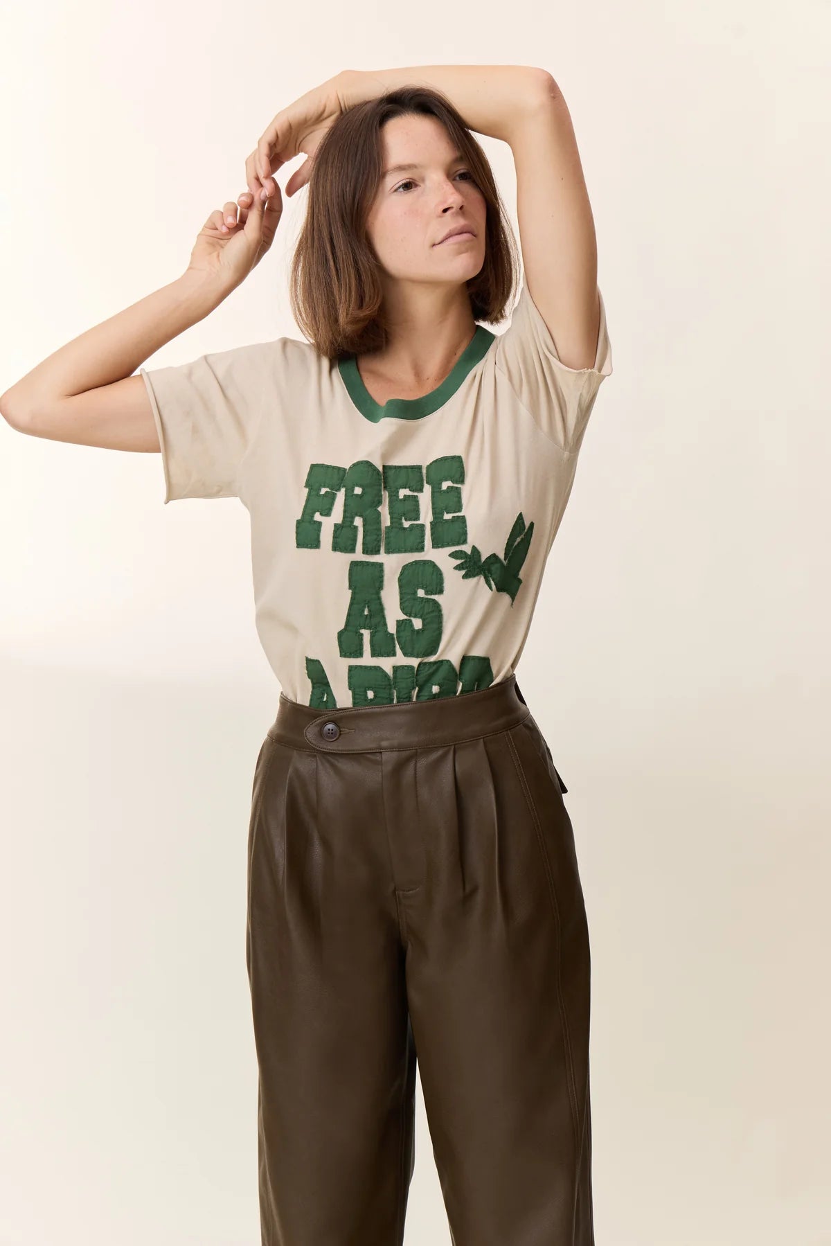 Leon &amp; Harper Toro Tee - Free as  Bird - Ciment